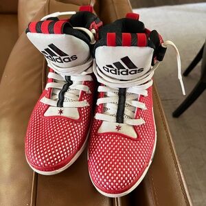 Derick Rose Adidas Sneakers / size 8 / men’s